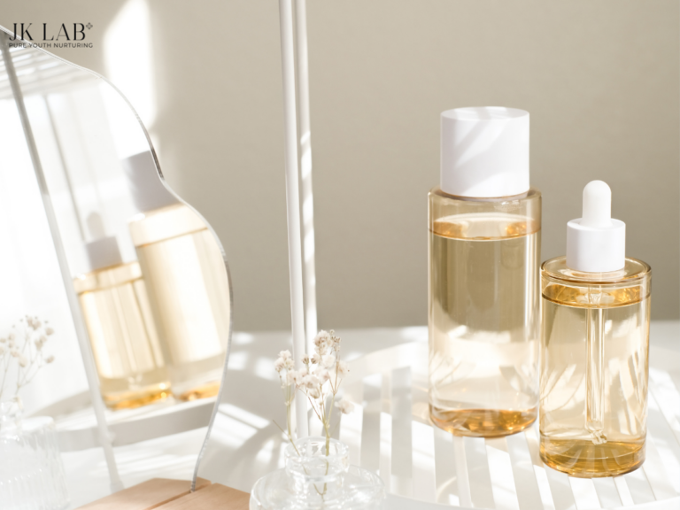 Toner dưỡng ẩm và serum dưỡng ẩm có khác nhau không?